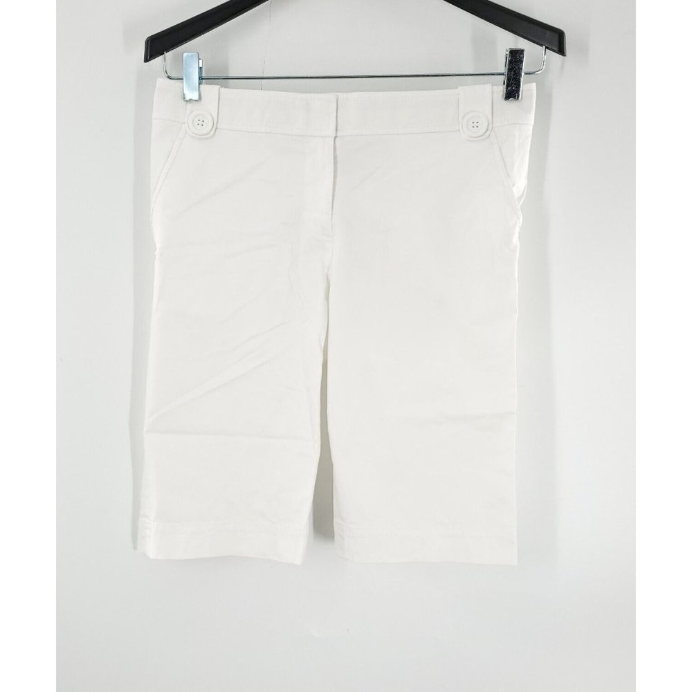 Troy Burch Women's White Chino Shorts Size 6‎
